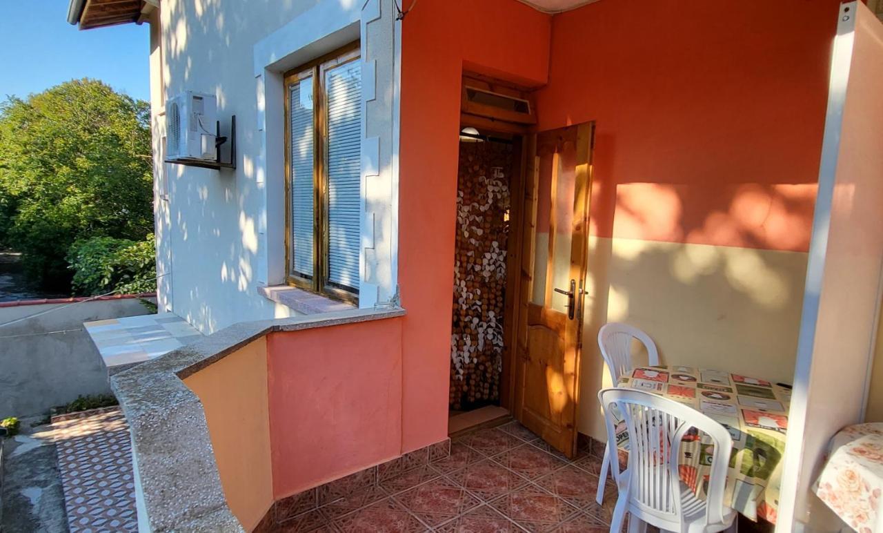 Amfora Guest House Бяла Екстер'єр фото