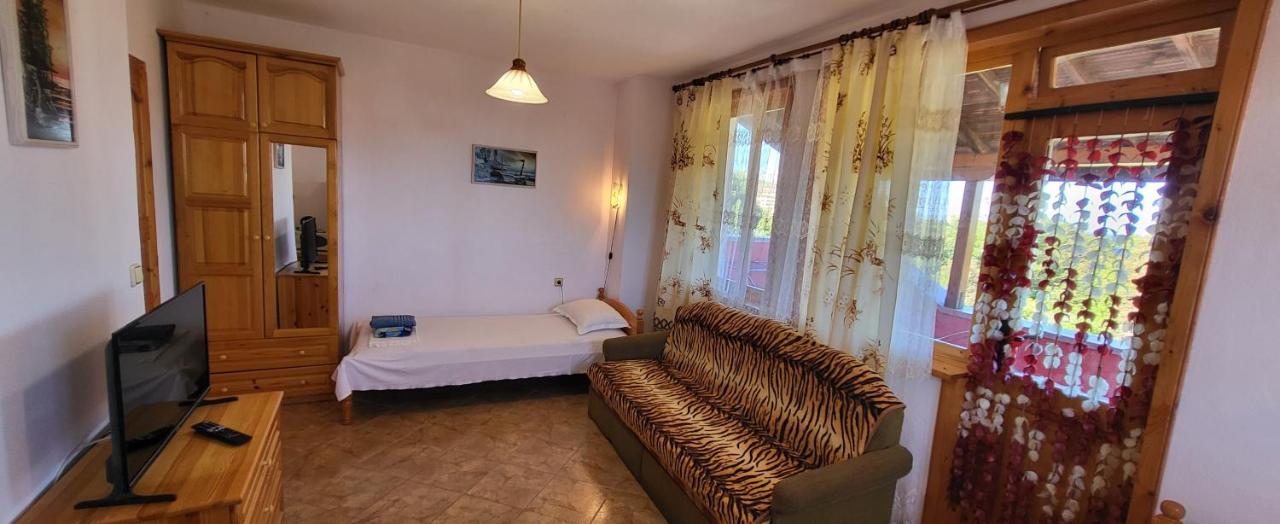 Amfora Guest House Бяла Екстер'єр фото